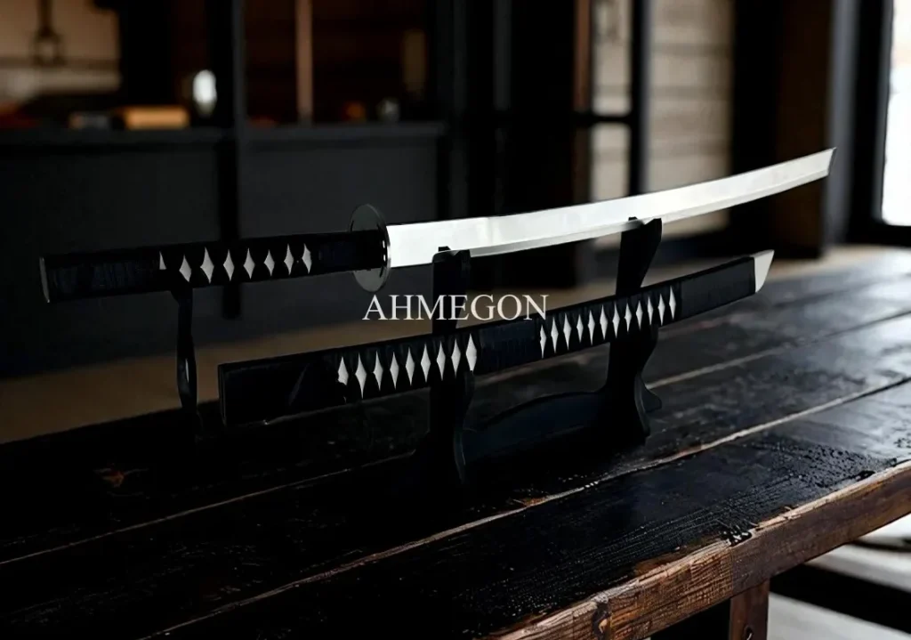 Ahmegon.com: Kılıç, Katana ve Miğfer Alırken Akıllı Seçim Rehberi